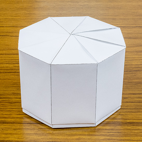 ８角形のかわいい小物入れの作り方 用紙で作る折り紙 レイアウト無料ダウンロード トヨシコー