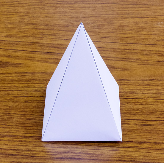 A4用紙で作る 四角錐 折り紙 レイアウト無料ダウンロード トヨシコー