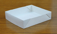 A4用紙で作る折り紙トレー＆箱の写真